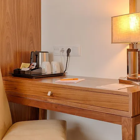 Otel Premium Downtown
