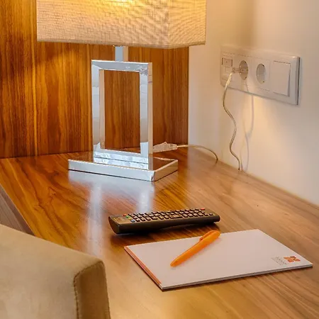 Premium Downtown Otel 4*